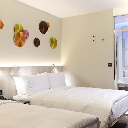 Royal Jade Boutique Hotel Taipei Extérieur photo