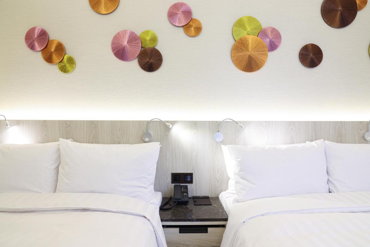 Royal Jade Boutique Hotel Taipei Extérieur photo