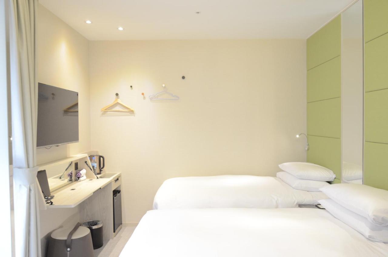 Royal Jade Boutique Hotel Taipei Extérieur photo